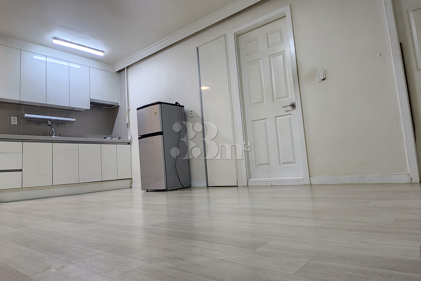 3rd floor of a multi-unit house in Jungsan-do 2th image