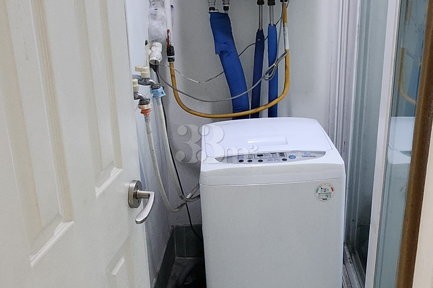 3rd floor of a multi-unit house in Jungsan-do 8th image