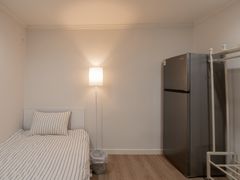 Standard Room 102 5th image
