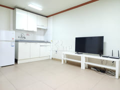 Hyeongsan Rotary, Studio Apt. 502 5th image