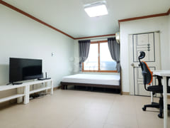 Hyeongsan Rotary, Studio Apt. 502 7th image