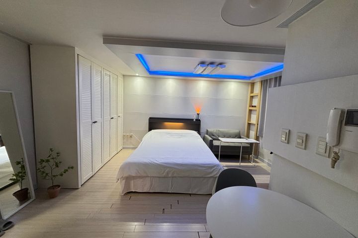 Yeoksam Local Cozy Stay 🧸 6th image