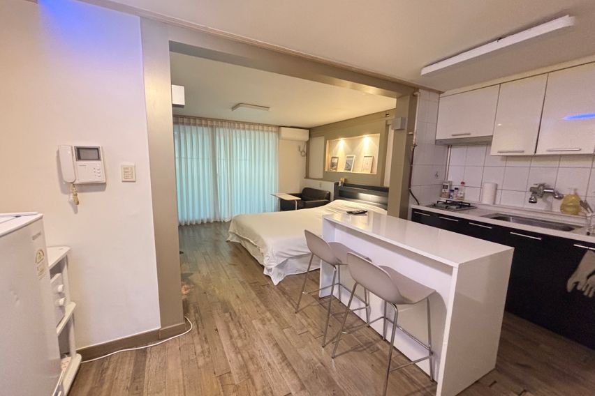 역삼동 로컬 편안한집🌿 0번째 이미지