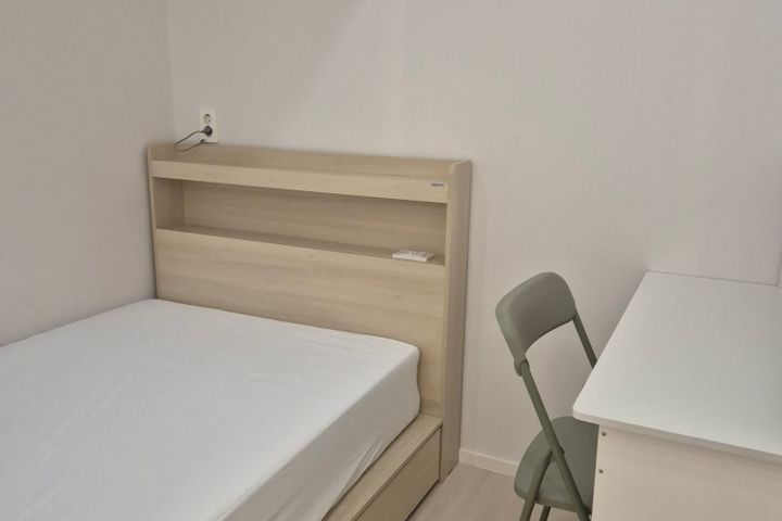 Deluxe Double Room No. 7 16th image