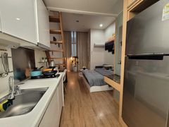 Fully furnished duplex near Seolleung Station 6th image