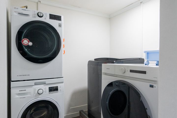 Standard Room 102 16th image