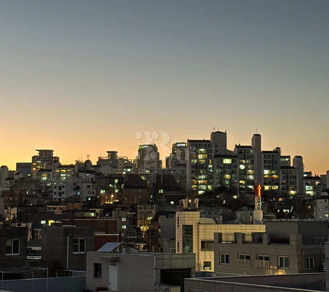 3-minute walk from Hyochang Park Station, new 7th image