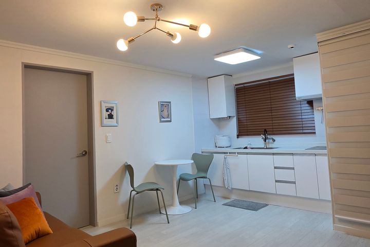 ๐ Gangnam Nonhyeon-dong ๐ Unit 102 3th image