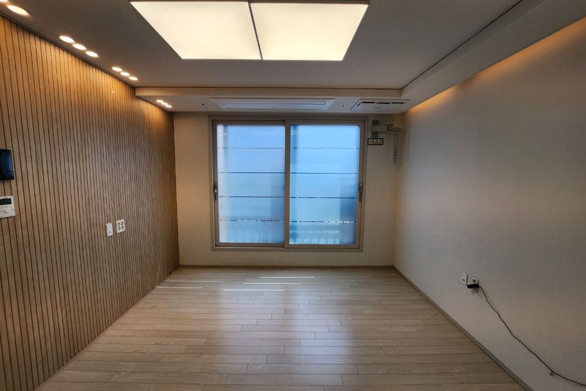 화 870 제이 2룸  2번째 이미지