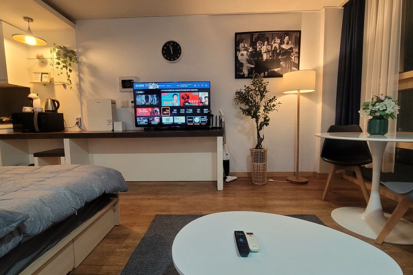 Seolleung Station, fully furnished. NE07 5th image