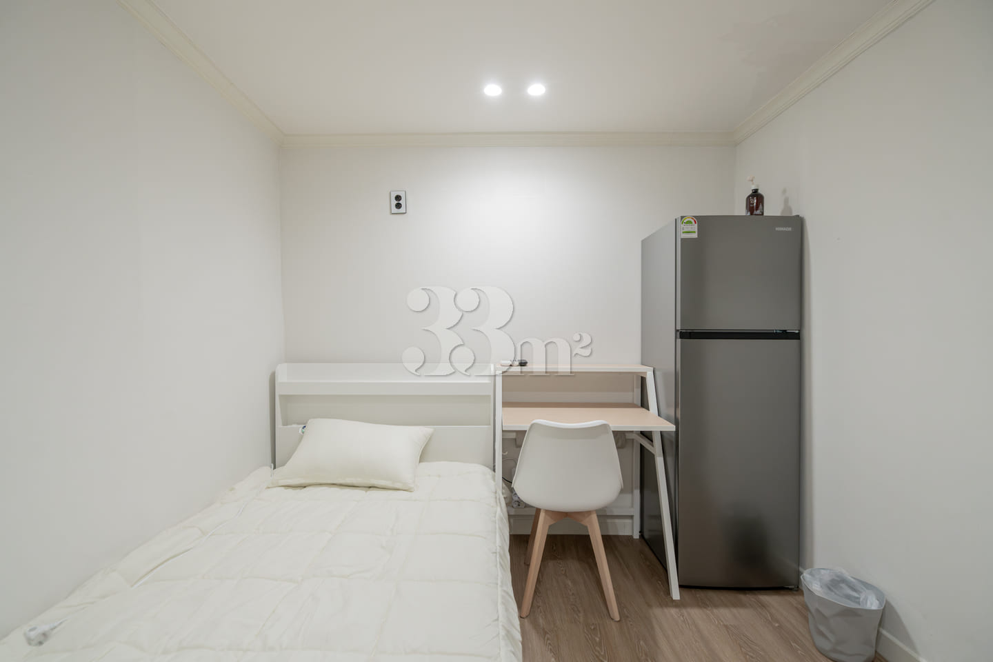 Standard Room 207 4th image