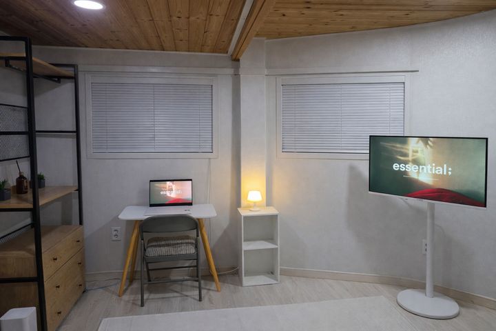 10 minutes from Sinchon Station, attic ✨ 1th image
