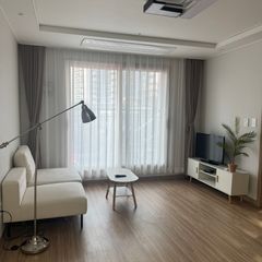도심역 조용한 오피스텔 방 이미지
