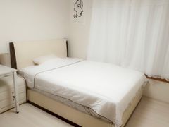 조용하고 아늑한 방 0번째 이미지