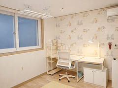 Cozy and quiet, prime-floor unit (43) 1th image