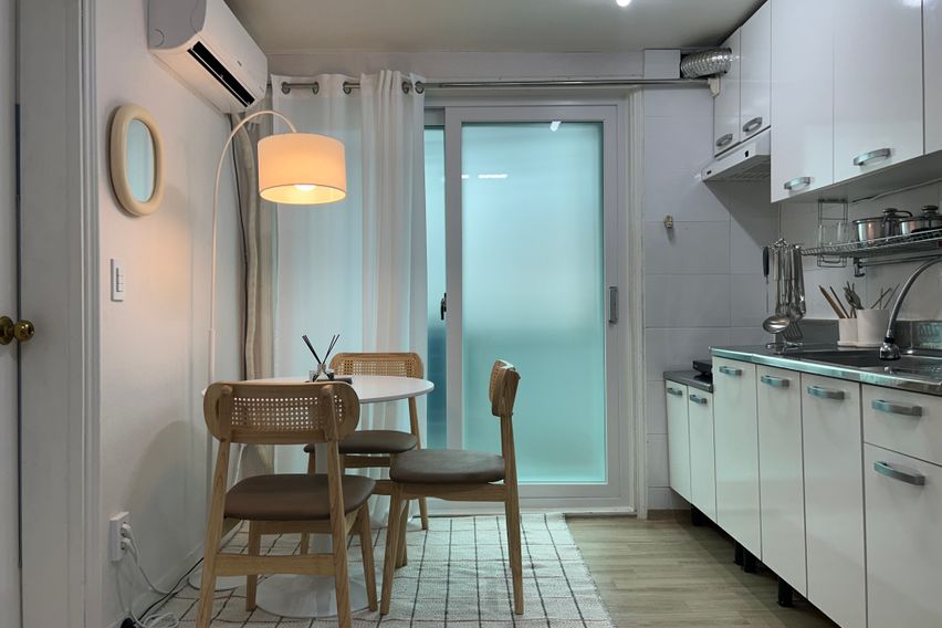 #43 합정역5분 3룸 0번째 이미지