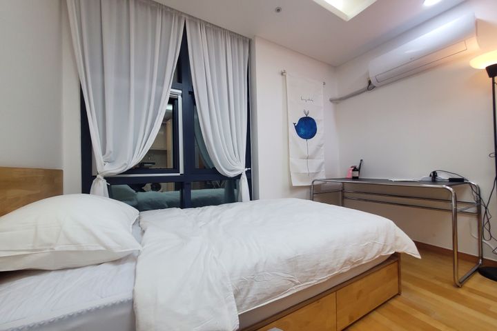 Fully furnished apartment in Daechi-dong, nea 0th image