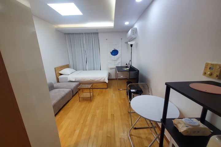 Fully furnished apartment in Daechi-dong, nea 12th image