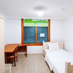 여성 전용 1인실 방 이미지
