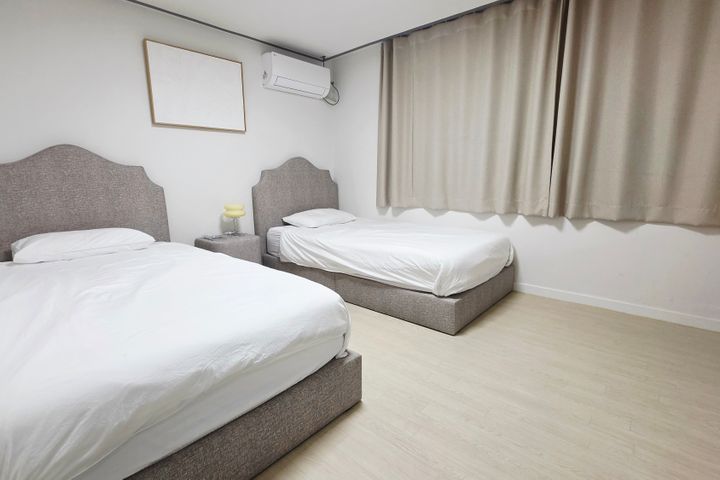 🍀 Gangnam Nonhyeon-dong 🍀 Room 203 0th image