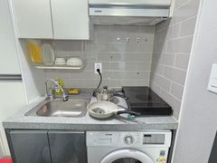 Manhattan Unit 303 6th image