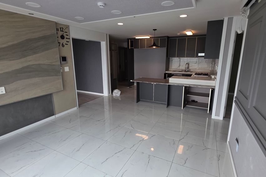 확신의초대형포룸 5번째 이미지