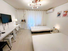 Private studio apartment in Hongdae/Sinchon 8th image