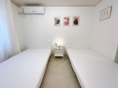 Private studio apartment in Hongdae/Sinchon 1th image