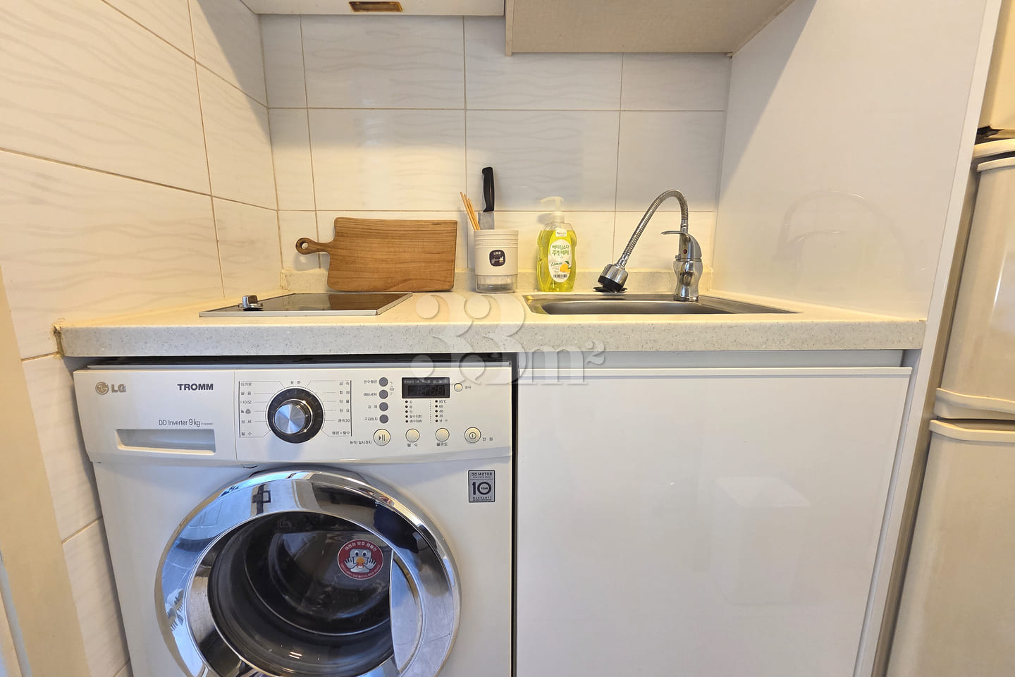 Studio apartment 5 minutes from Sinchon & Ewh 6th image