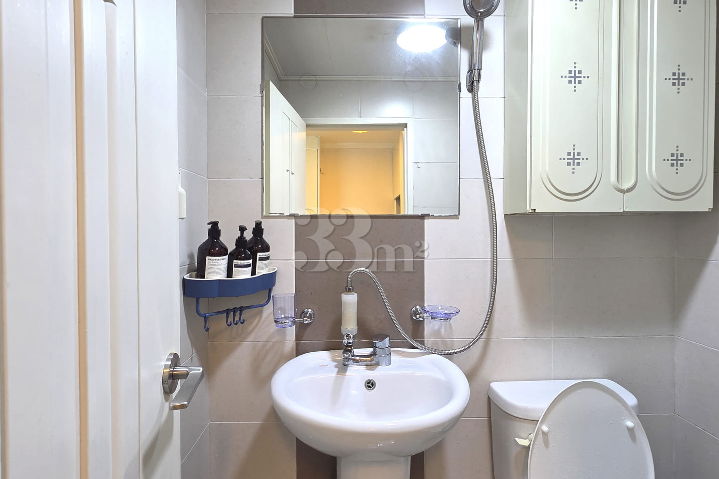 Studio apartment 5 minutes from Sinchon & Ewh 9th image