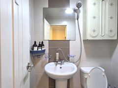 Studio apartment 5 minutes from Sinchon & Ewh 9th image