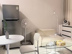 Newly renovated, fully repaired, fog stay 5th image