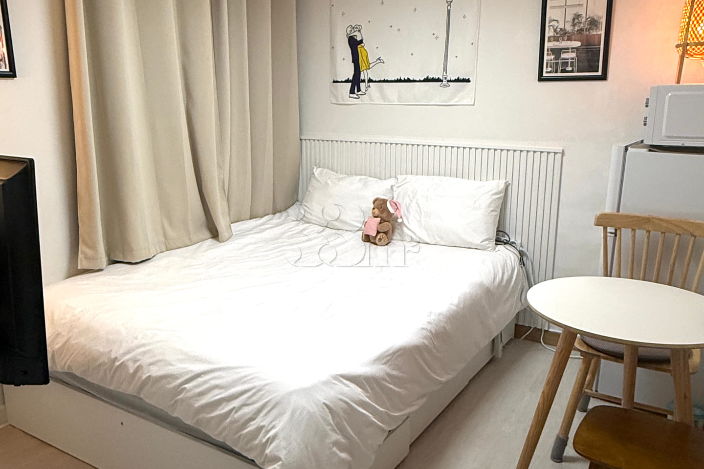 🇰🇷 Cozy Room for Two in Hongdae 1th image