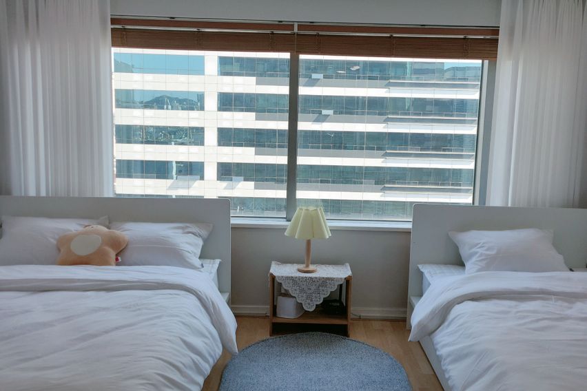 Accommodation in front of Hongdae Exit 1 4th image