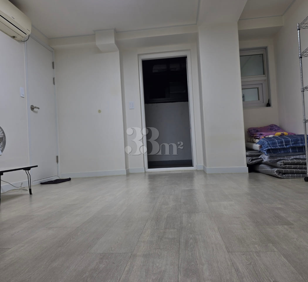 명동역 1.5룸 큰방 8번째 이미지