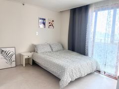 19F Fully Furnished Studio with Plenty of Nat 0th image