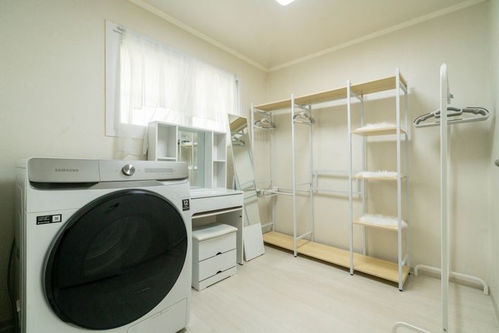 🧡 Fully furnished unit near Doksan Station & 14th image