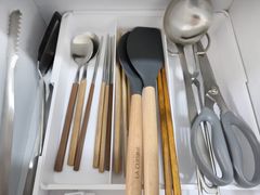 화이트톤 깔끔한 방 16번째 이미지