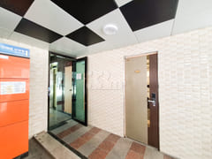 Studio apartment, 3-minute walk from Boramae 15th image