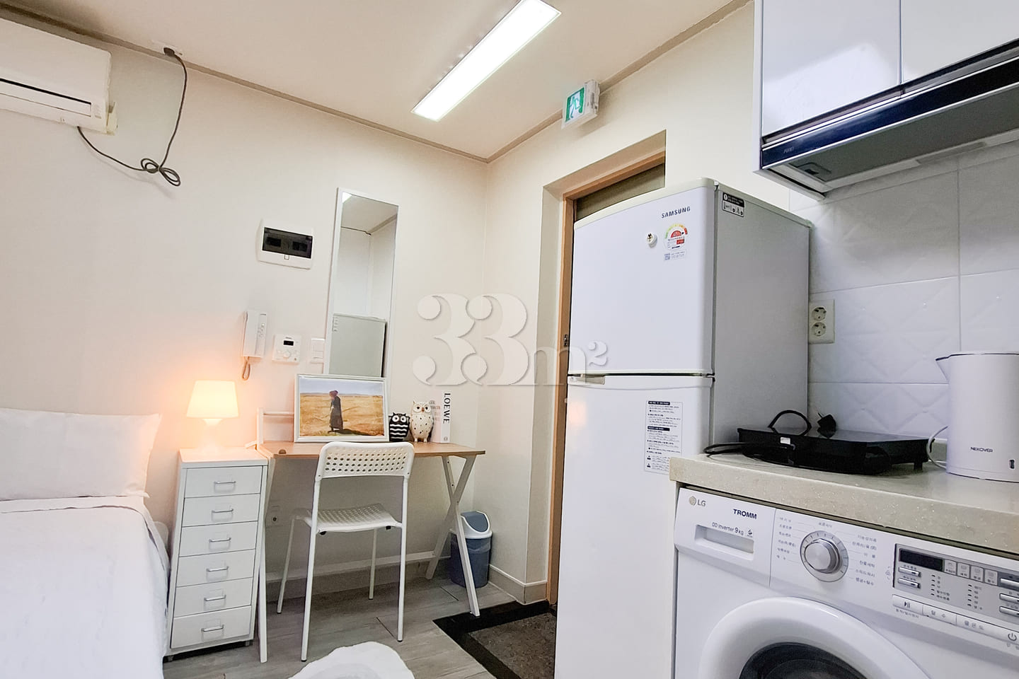 Studio apartment, 3-minute walk from Boramae  11th image