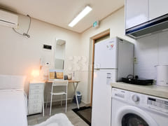 Studio apartment, 3-minute walk from Boramae 11th image