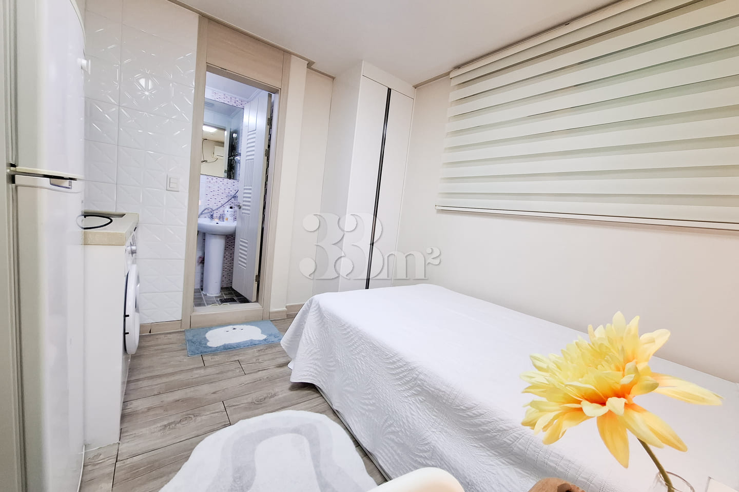 Studio apartment, 3-minute walk from Boramae  6th image