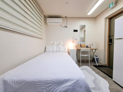 Studio apartment, 3-minute walk from Boramae 7th image