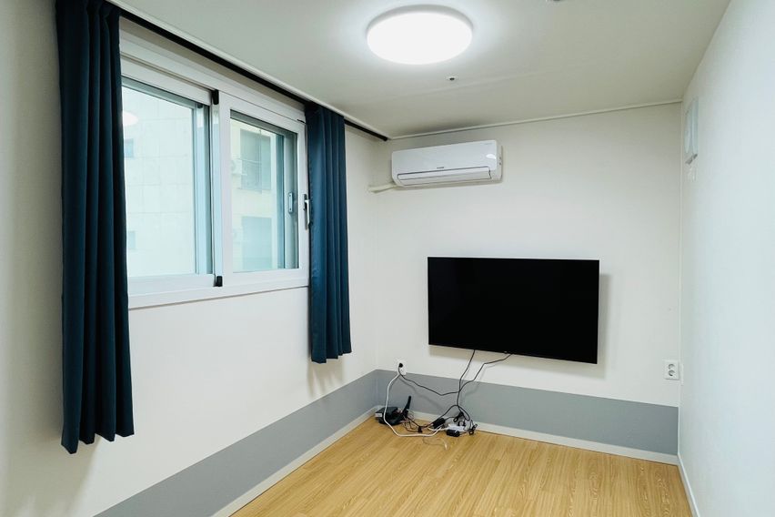 진위롯데 투룸 풀옵션 1번째 이미지