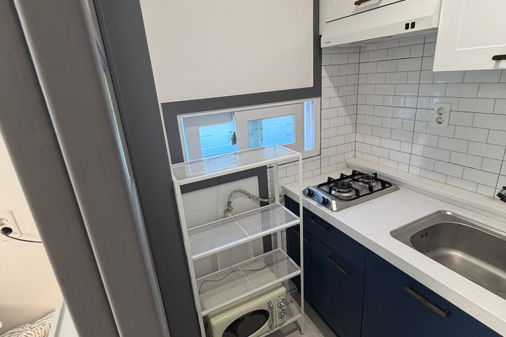 A lovely room near Suseong Market Station 7th image