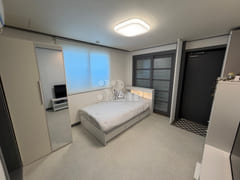 A lovely room near Suseong Market Station 4th image