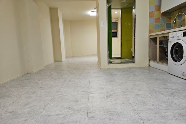 One-room studio in Hwanghak-dong 101 0th image