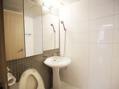 Luxury two-bedroom apartment near Gangnam Sta 8th image
