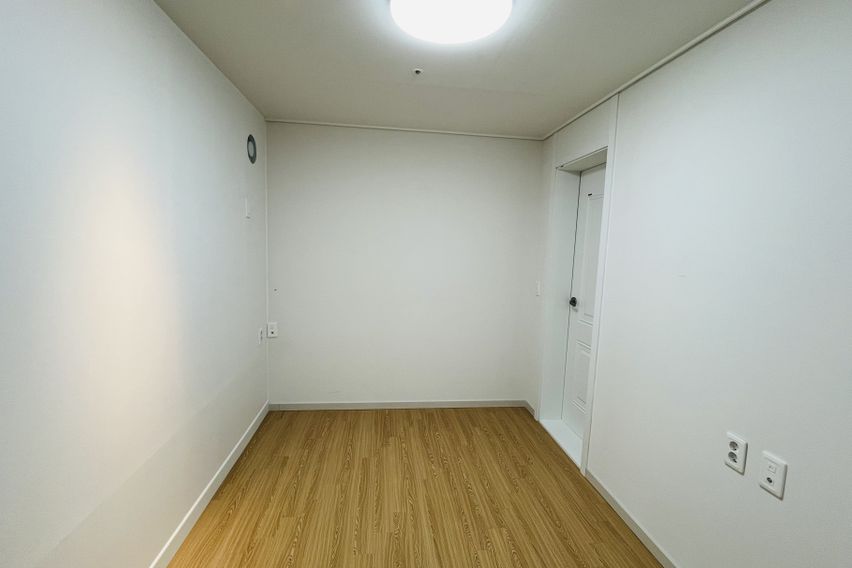 롯데제과앞 투룸 주차 3번째 이미지