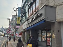 도배새로한 깔끔한 방 5번째 이미지